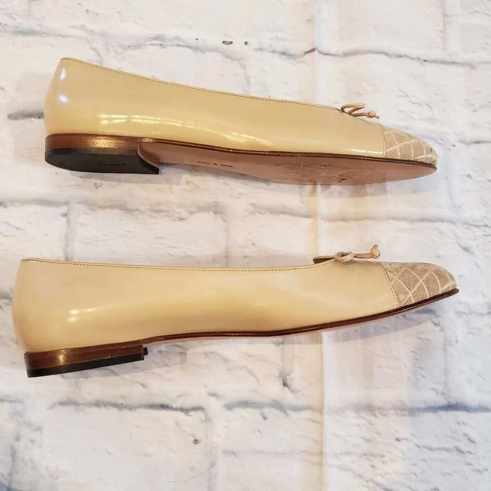 Salvatore Ferragamo Tan Leather & Suede Quilted Flats Women’s Size 8 2A